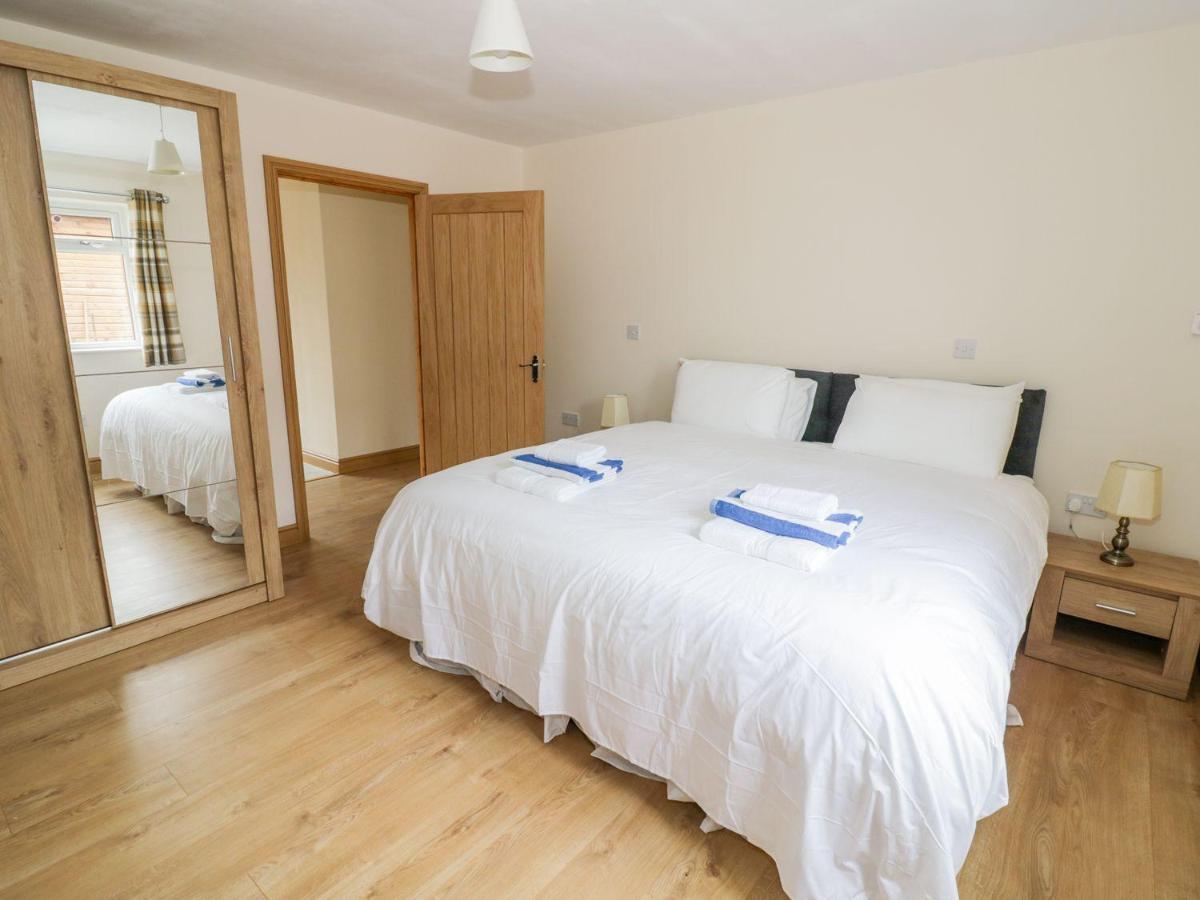 Makins Lodges Nuneaton Buitenkant foto